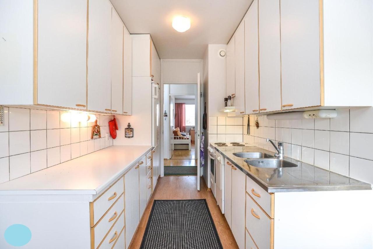 Next To City Center, Beside Bus And Train Station, Safe And Cozy Place 오울루 외부 사진